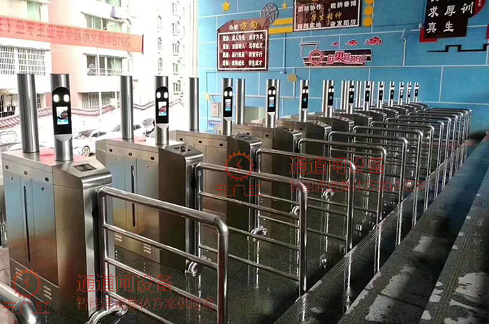 人脸识别摆闸案例.jpg
