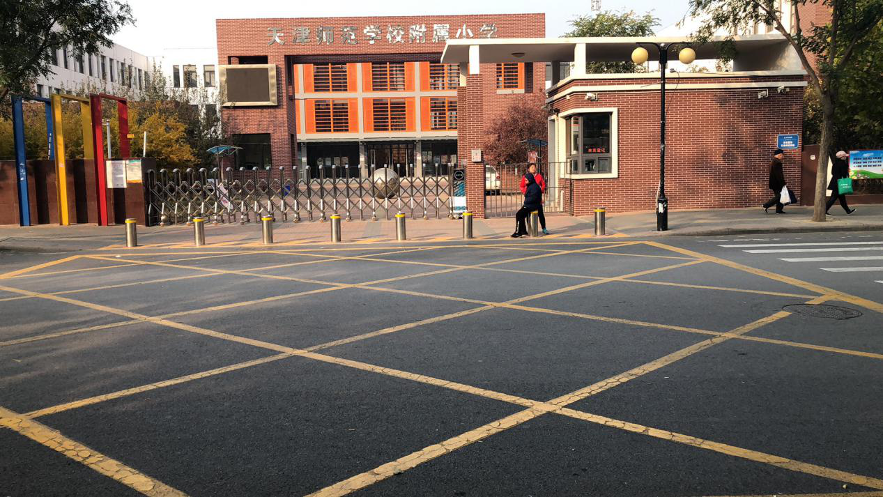 天津师范学校附属小学升降柱案例