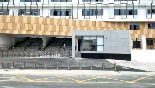 深圳市坪山区马峦小学防撞路柱